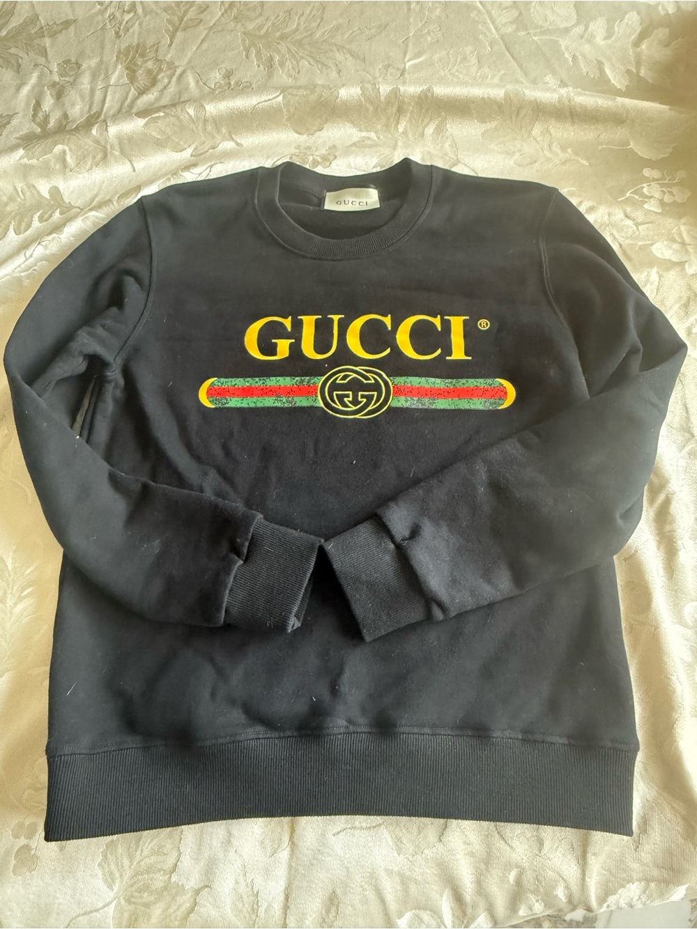 Gucci Black Vintage Street Wear Logo Graphic Sweatshirt (Made in Italy)